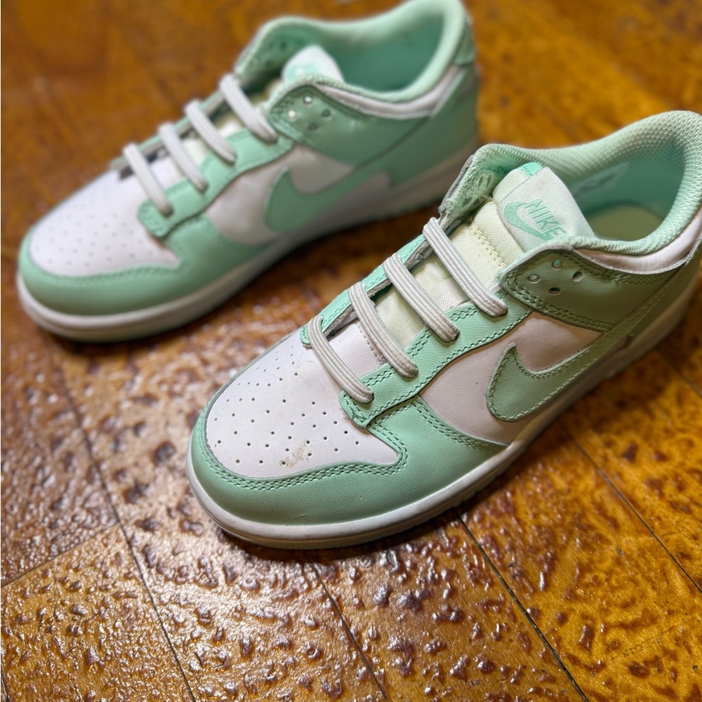 Nike Low Dunks Mint